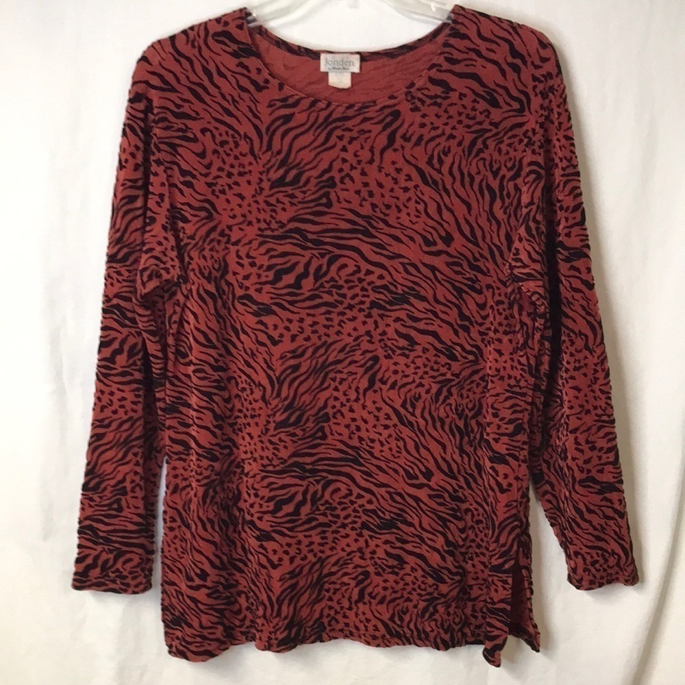 JONDEN Women’s Tunic Animal Print on Dark Red Size L Textured Stretchy Fall